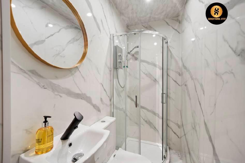 4 Bedrooms By Sensational Short Lets & Serviced EDI